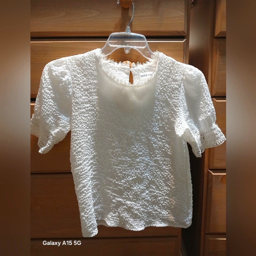 Womens gorgeous white lace top